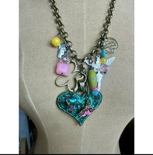 S17 Scooples Charming Multicolor Heart Pendant Necklace